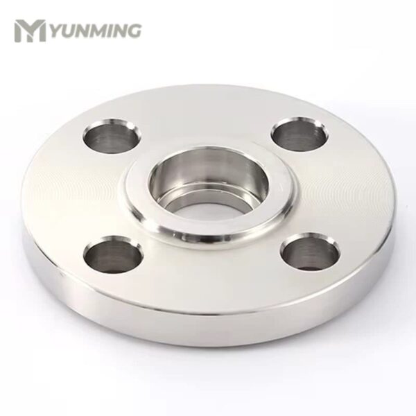 Stainless steel socket weld flange (SW) with smooth bore and CNC-machined surface
