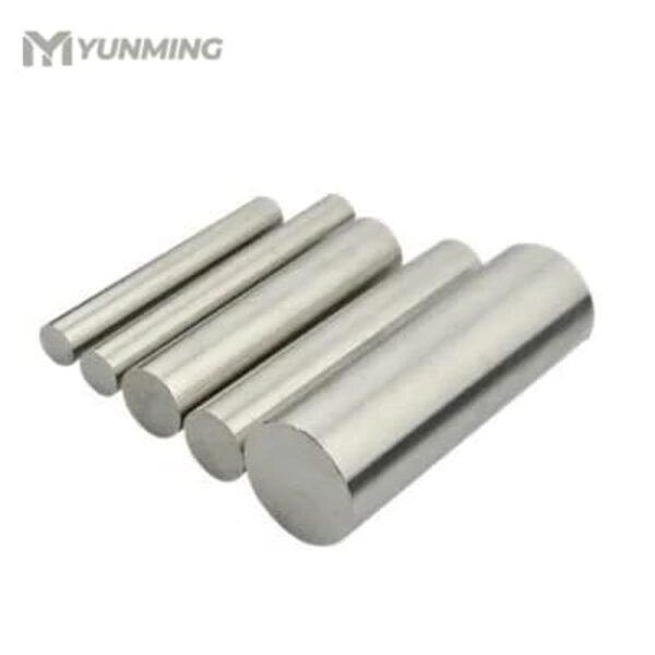 Stainless steel round bars in five different diameters