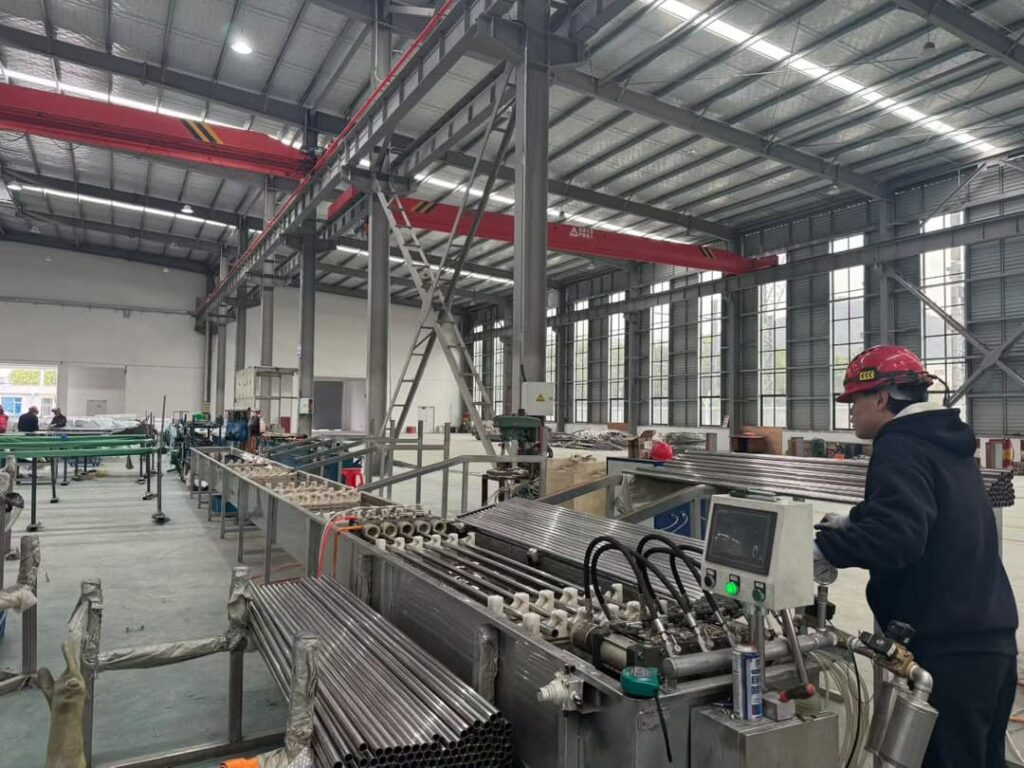 Stainless steel tube manufacturing process in a modern production facility